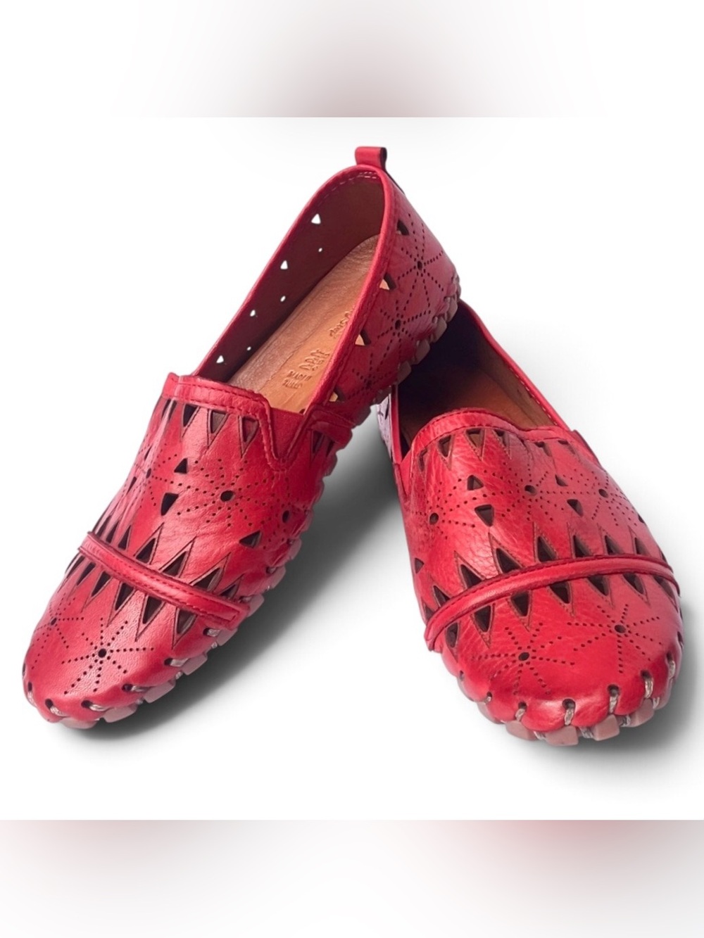 Spring Step Fusaro Leather Slip On Flats Cutout Loafers Sz 38 7.5 8 Red Shoes